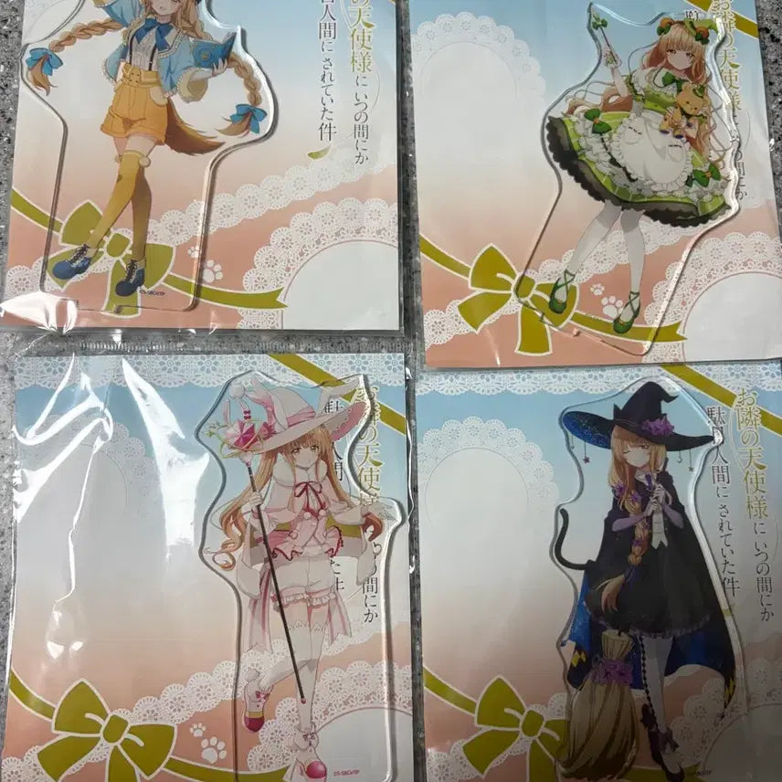 [BUNJANG] The Angel Next Door Acrylic Stand 4-Piece Set / 옆집천사님 아크릴스탠드 4종 세트