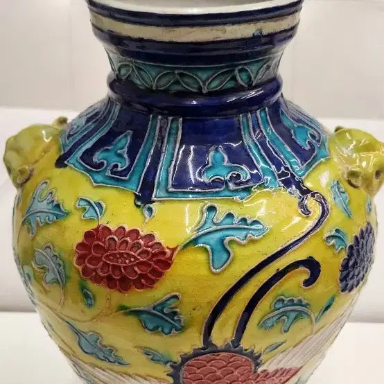 [BUNJANG] Two-color Yangyiho Phoenix Motif Vase / 투채 양이호화병