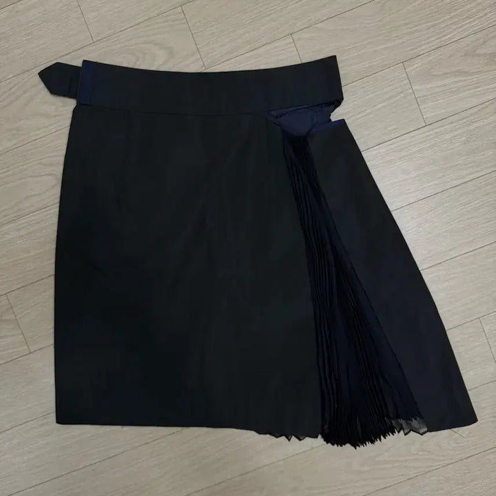 [BUNJANG] Sacai Navy Pleated Skirt / 사카이 네이비 플리츠 스커트 2