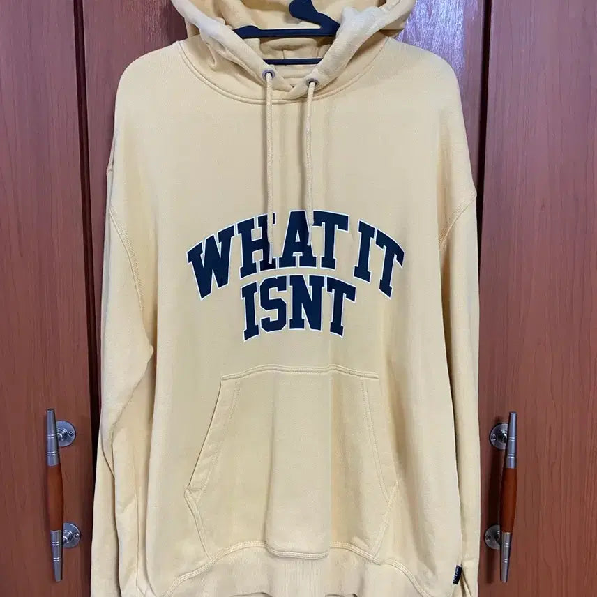 [BUNJANG] What It isnt Hooded Sweatshirt L Size / [What It isnt] 왓잇이즌트 후드티셔츠 L사이즈