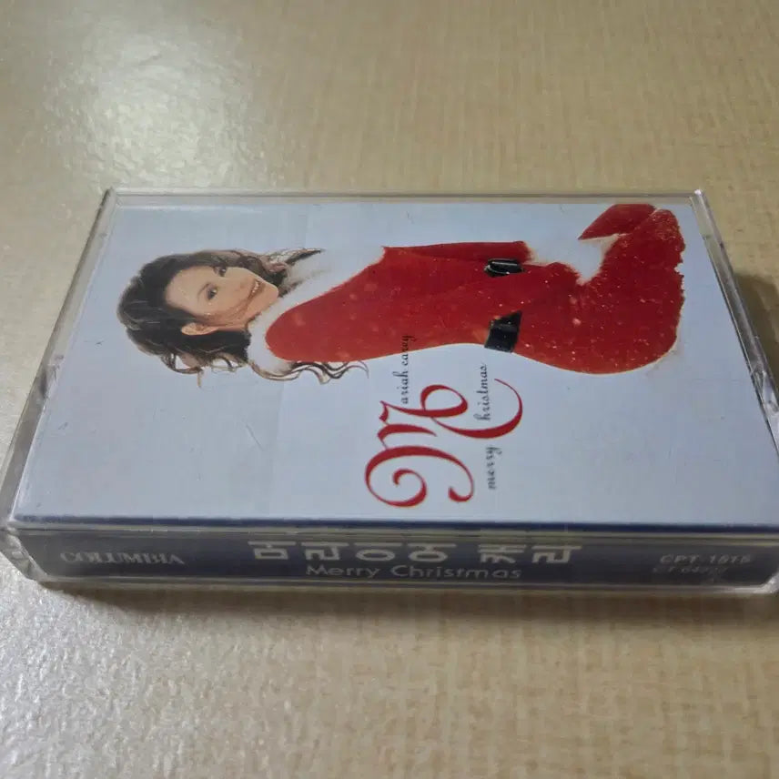 [BUNJANG] Mariah Carey Marry Christmas Cassette Tape / 머라이어캐리 MARRY CHRISTMAS 카세트테이프