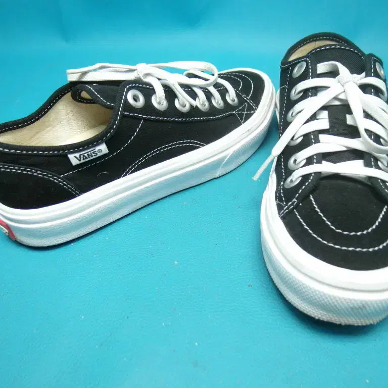[BUNJANG] Vans Lightweight Sneakers / 220/sb0-724/반스 경량 가벼운 스니커즈 운동화/구제특별시