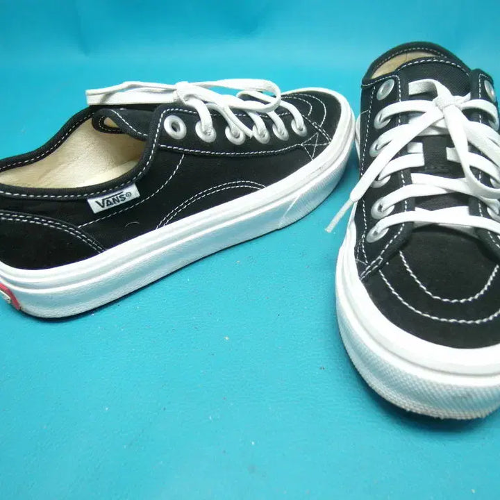 [BUNJANG] Vans Lightweight Sneakers / 220/sb0-724/반스 경량 가벼운 스니커즈 운동화/구제특별시