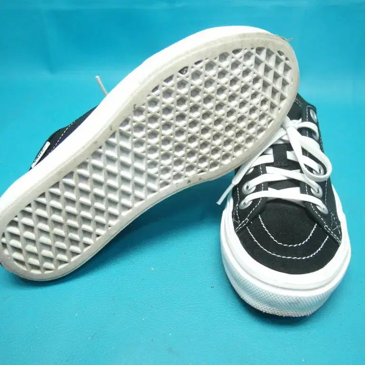 [BUNJANG] Vans Lightweight Sneakers / 220/sb0-724/반스 경량 가벼운 스니커즈 운동화/구제특별시