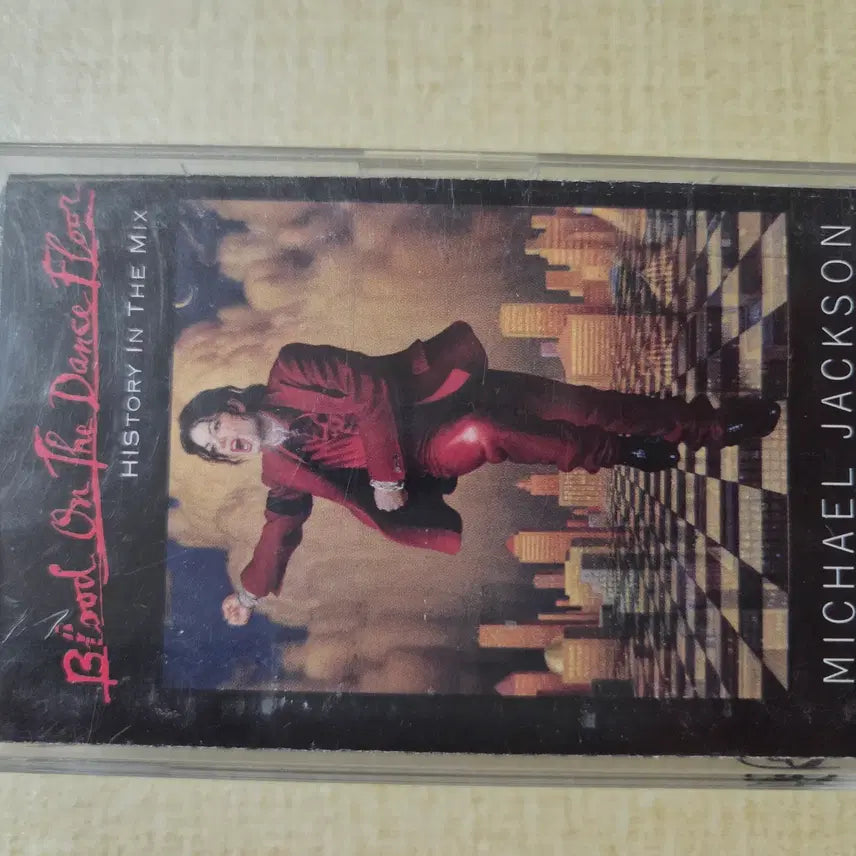 [BUNJANG] Michael Jackson Blood on the Dance Floor Cassette Tape / 마이클잭슨 BLOOD ON THE DANCE FLOOR 카세트테이프