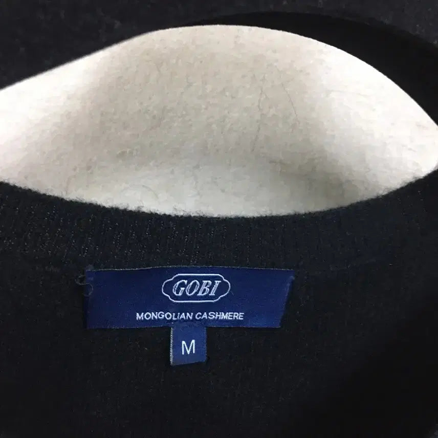 [BUNJANG] GOBI Cashmere Knit Top Black / GOBI 고비  몽골 캐시미어100 니트티 블랙M