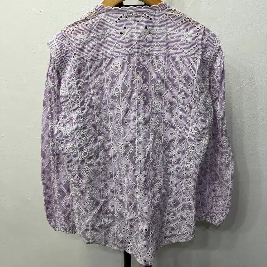 [BUNJANG] Maje Purple Striped Punching Blouse / 정품) maje 마쥬 퍼플 스트라이프 펀칭 블라우스 1