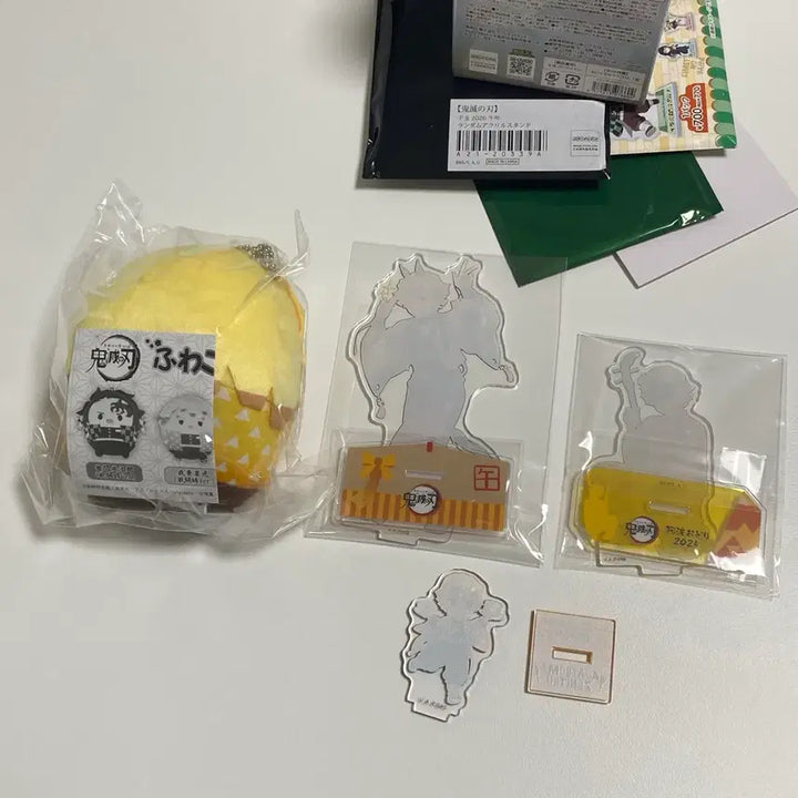 [SOLD OUT] 귀멸의칼날 젠이츠 일괄