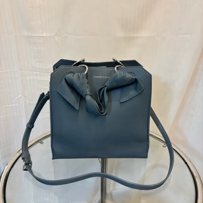 [SOLD OUT] 정품 찰스앤키스 토트 크로스백
