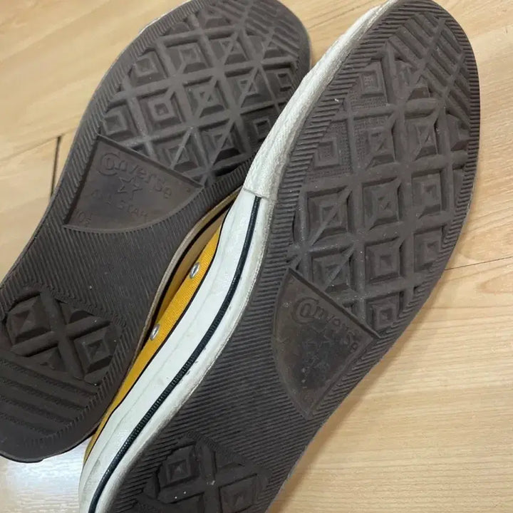 [BUNJANG] Converse Chuck Taylor 70s Yellow High Top Sneakers / 컨버스 척테일러 70s 옐로우 하이