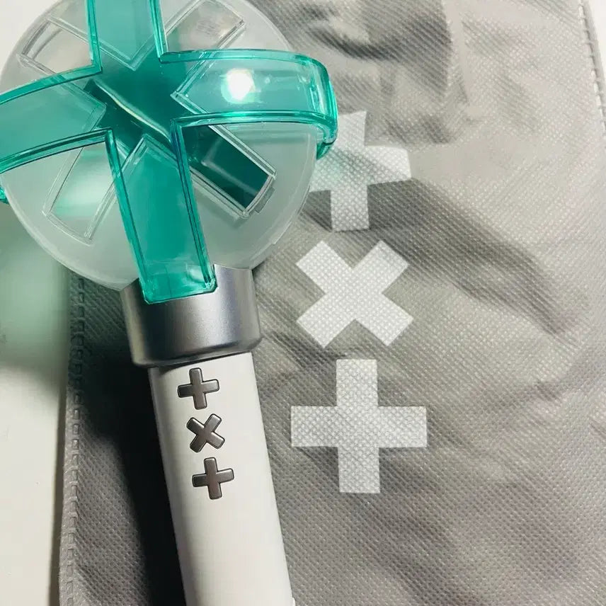 [BUNJANG] TXT Official Light Stick / 투바투 응원봉 팝니다