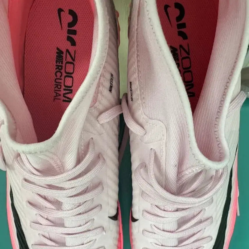 [BUNJANG] Nike Mercurial Pink Soccer Cleats / 나이키 머큐리얼 핑크 축구화