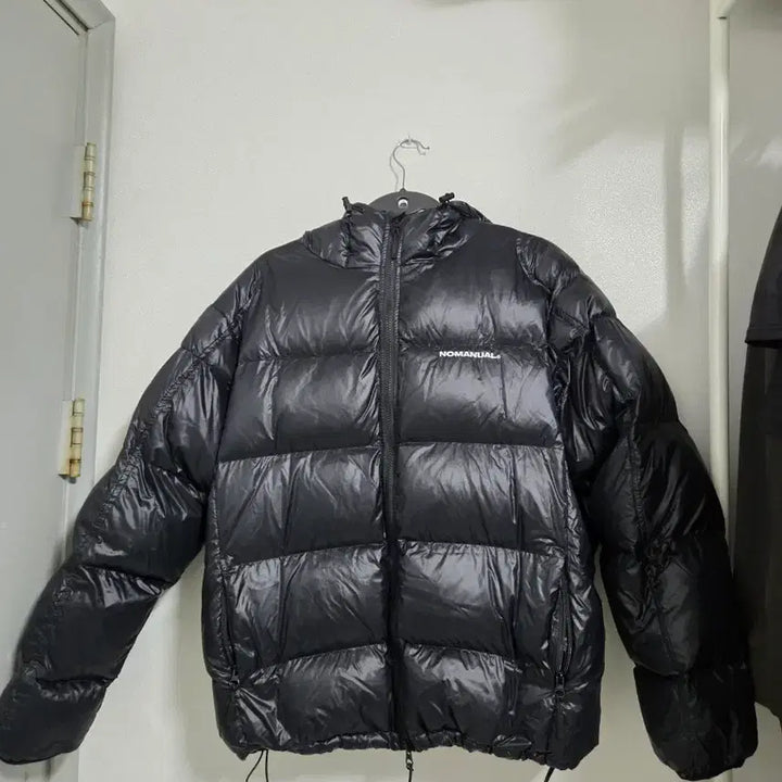 [BUNJANG] No.manual Glossy Black Padded Jacket / 노매뉴얼 패딩 글로시블랙