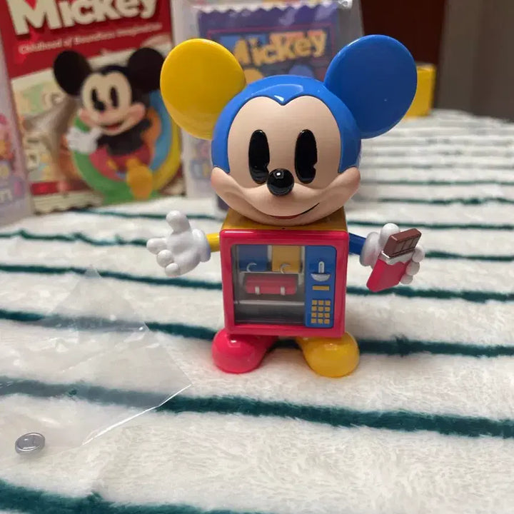 [BUNJANG] Pop Mart Mickey Machine Figure / (새상품) 팝마트 미키 머신 피규어