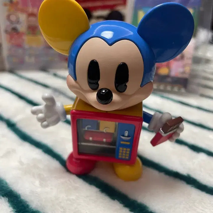[BUNJANG] Pop Mart Mickey Machine Figure / (새상품) 팝마트 미키 머신 피규어