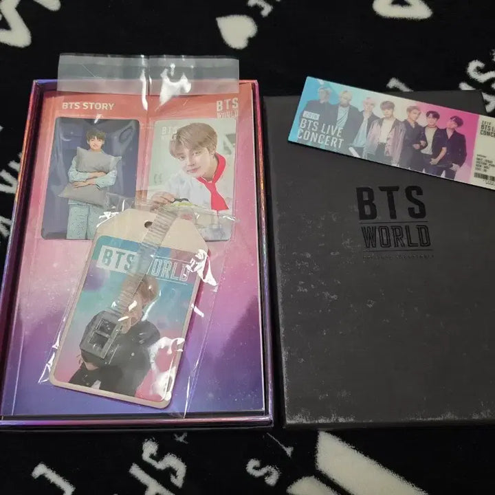 [SOLD OUT] 방탄 BTS WORLD 비티에스월드 비월 포카 네임텍 지민 태형 정국