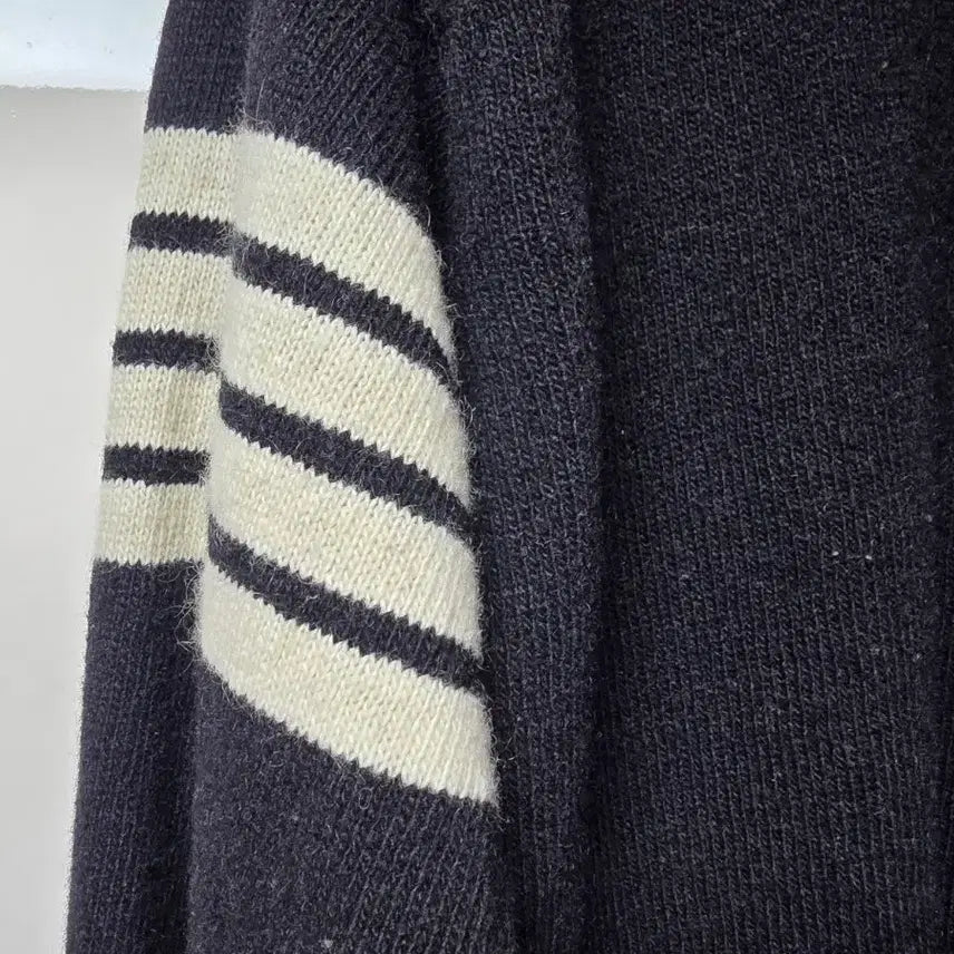 [BUNJANG] Thom Browne Mohair Tweed Black Cardigan / 톰브라운 사선 모헤어 트위드 블랙 가디건5사이즈 팝니다