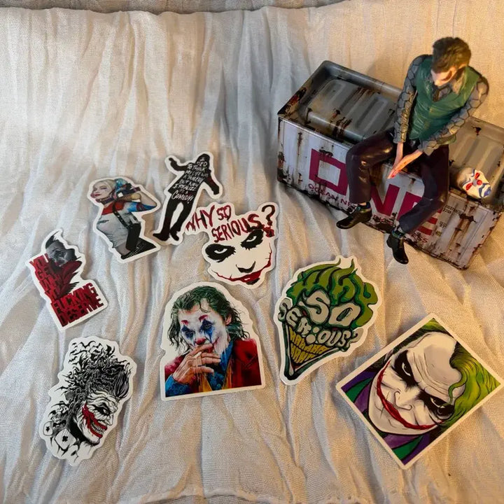 [BUNJANG] Joker Heath Ledger Figure and Goods Set / 조커 피규어+포커카드 그외 굿즈세트