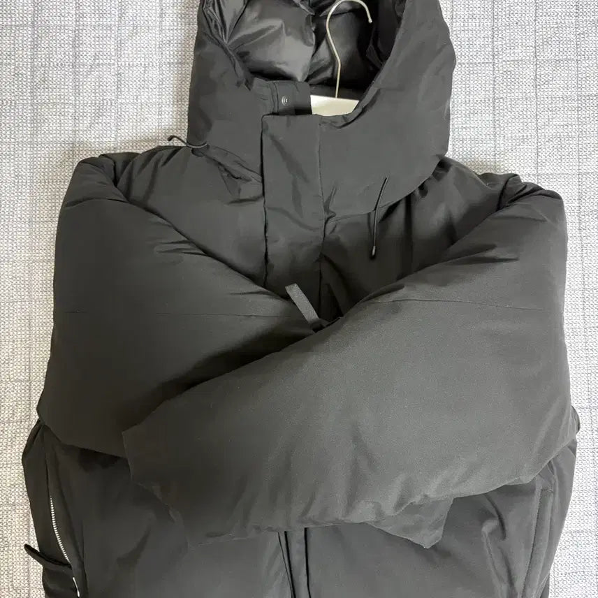 [BUNJANG] Coor Water Repellent Goose Down Jumper (Black) - M / 쿠어 coor 워터 리펠런트 구스다운 점퍼 (블랙) M사이즈