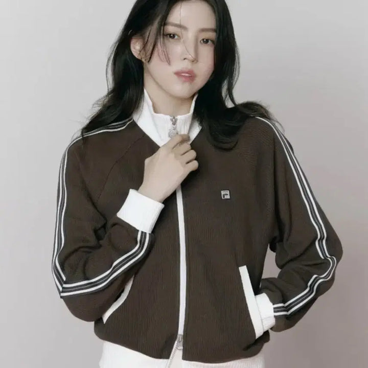 [BUNJANG] Fila 1911 Knit Track Top / 26ss 휠라 1911 니트 트랙탑 (레드벨벳 슬기님 착용)