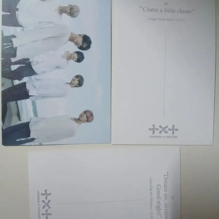 [BUNJANG] TXT (Tomorrow X Together) 슈러라 Postcard, Photocard, Sticker Set / 투모로우 바이 투게더 슈러라 엽서&amp;포카&amp;스티커 세트