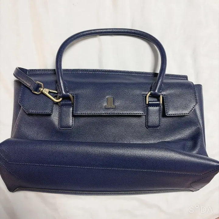 [BUNJANG] Lanvin Shoulder Crossbody Bag Navy / 랑방 숄더 크로스백 네이비