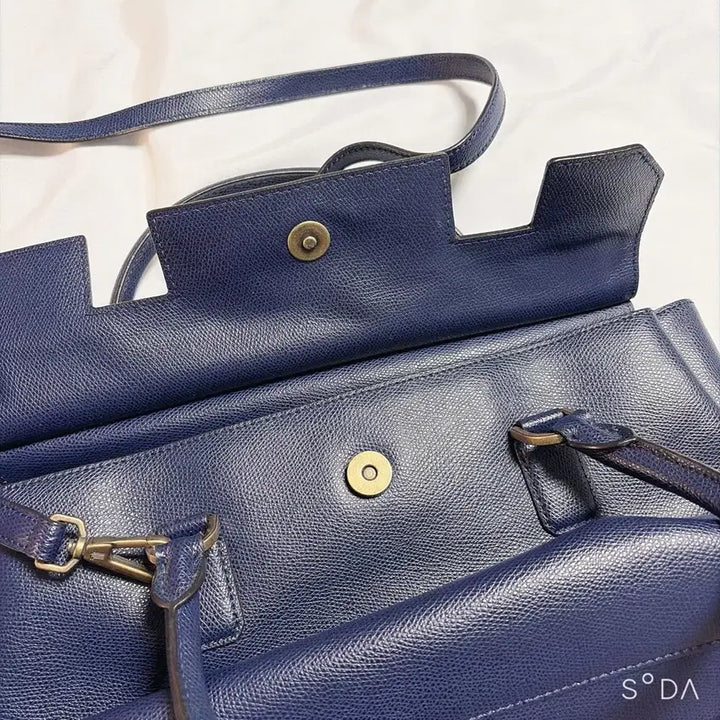 [BUNJANG] Lanvin Shoulder Crossbody Bag Navy / 랑방 숄더 크로스백 네이비