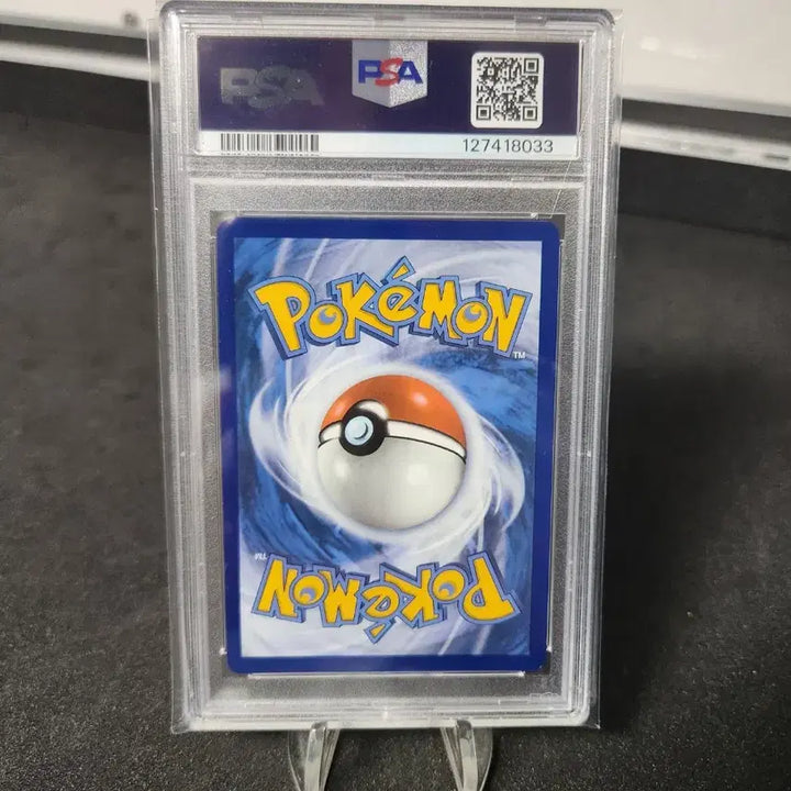 [SOLD OUT] 북미 포켓몬카드 이브이 마스터볼 PSA9