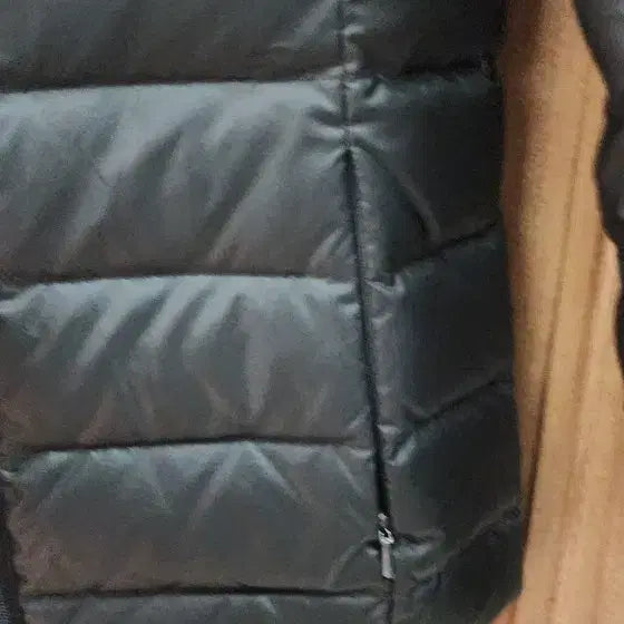 [BUNJANG] Armani Jeans Lightweight Padded Jacket - Black / 아르마니진(AJ) 경량 패딩 M 블랙