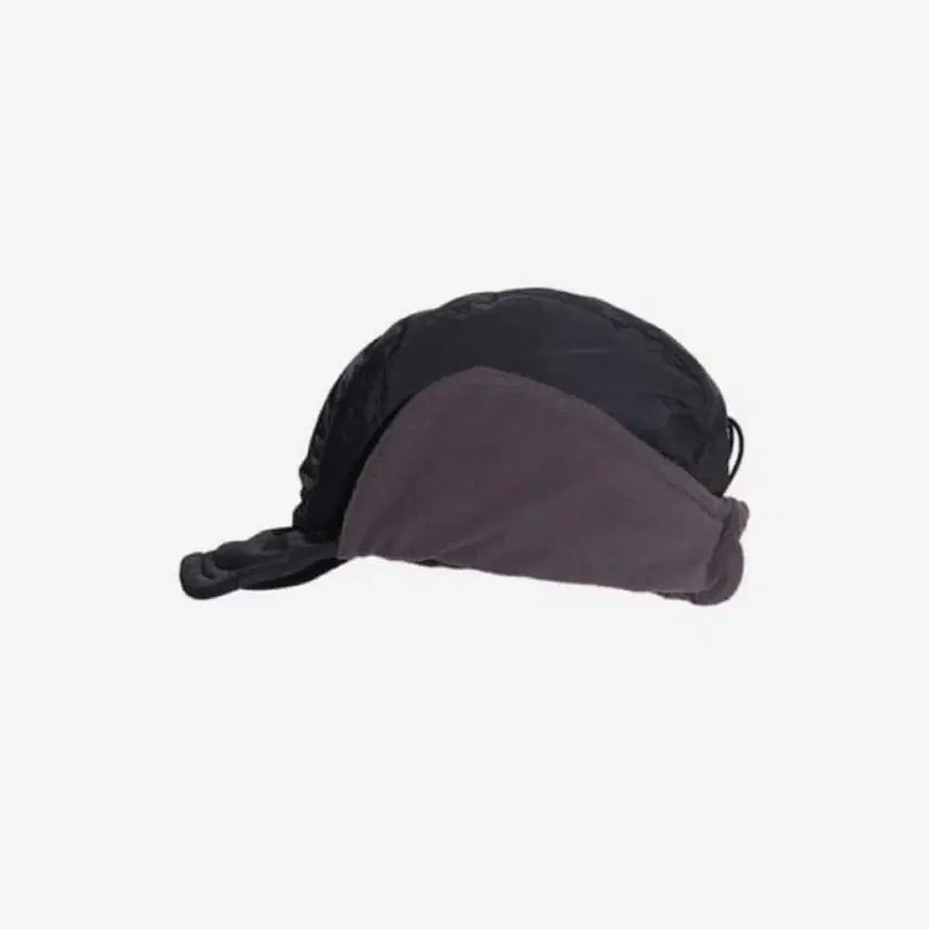 [SOLD OUT] 플라스틱 프로덕트 플리스캡