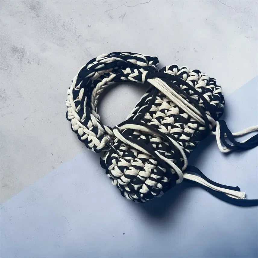 [BUNJANG] Handmade Knitted Mini Tote Crossbody Bag / 핸드메이드 뜨개 가방 미니백 토드백 크로스백