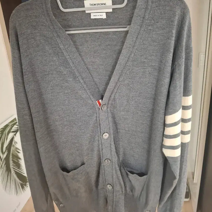 [SOLD OUT] 톰브라운 가디건 사이즈4