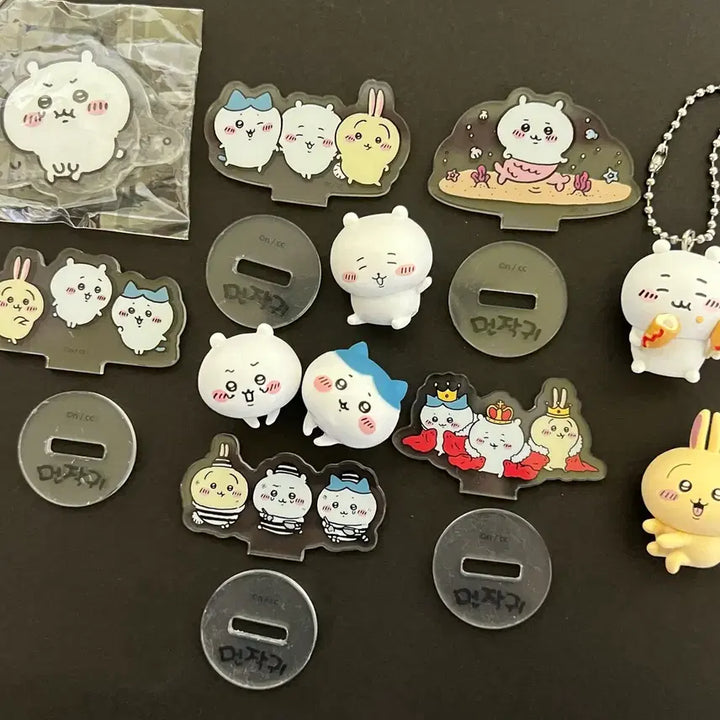 [BUNJANG] Chiikawa Hachiware Usagi Acrylic Stand Keyring Figure Bundle Set / 치이카와 먼작귀 하치와레 우사기 아크릴스탠드 키링 피규어 굿즈