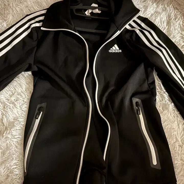 [BUNJANG] Adidas Three-Stripe Training Zip-Up Jacket Black / 아디다스 져지 삼선 트레이닝 져지 집업 블랙