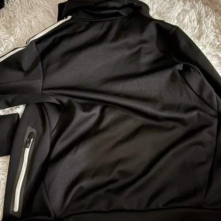[BUNJANG] Adidas Three-Stripe Training Zip-Up Jacket Black / 아디다스 져지 삼선 트레이닝 져지 집업 블랙