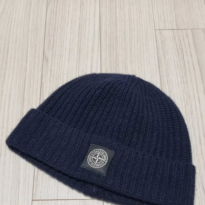 [BUNJANG] Stone Island Dark Navy Beanie / 스톤아일랜드 다크네이비 비니