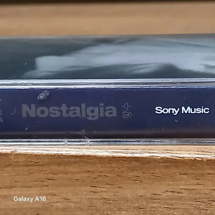 [BUNJANG] Nostalgia Cassette Tape / 미개봉 동감 Nostalgia 카세트 테이프