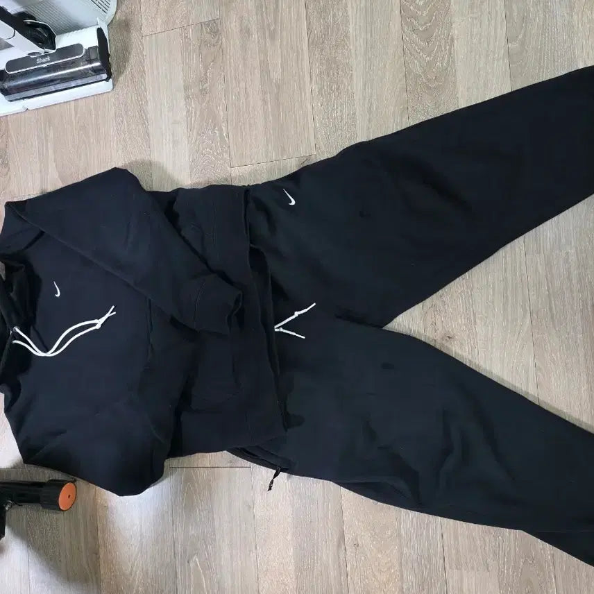 [BUNJANG] Nike Solo Swoosh Top and Bottom Set - Black L Size / 나이키솔로스우시 상하의 세트 판매 L사이즈
