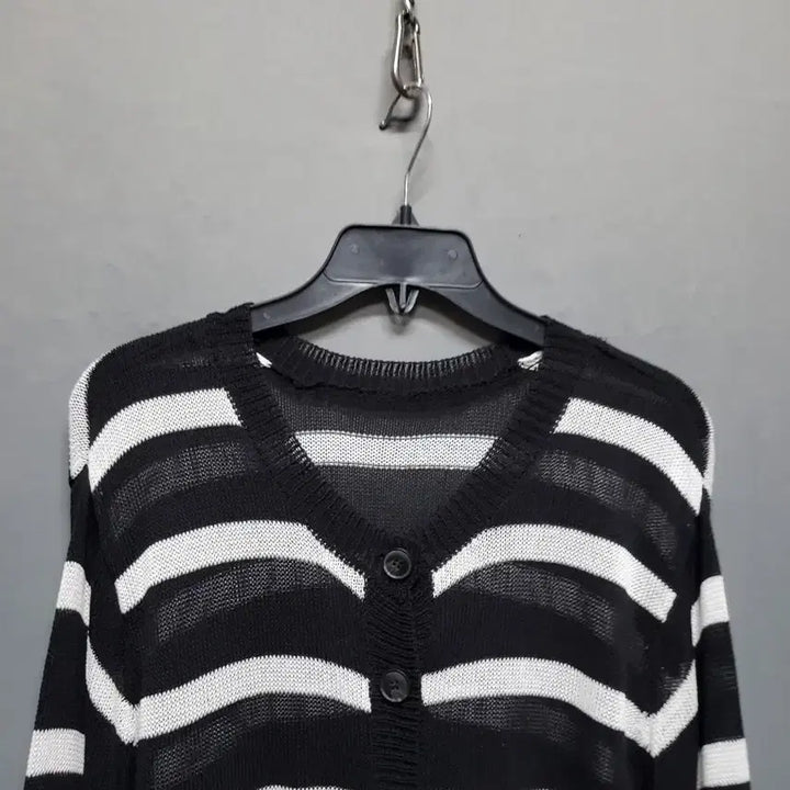 [BUNJANG] Loose Fit Striped Cardigan / 루즈핏 단가라 가디건