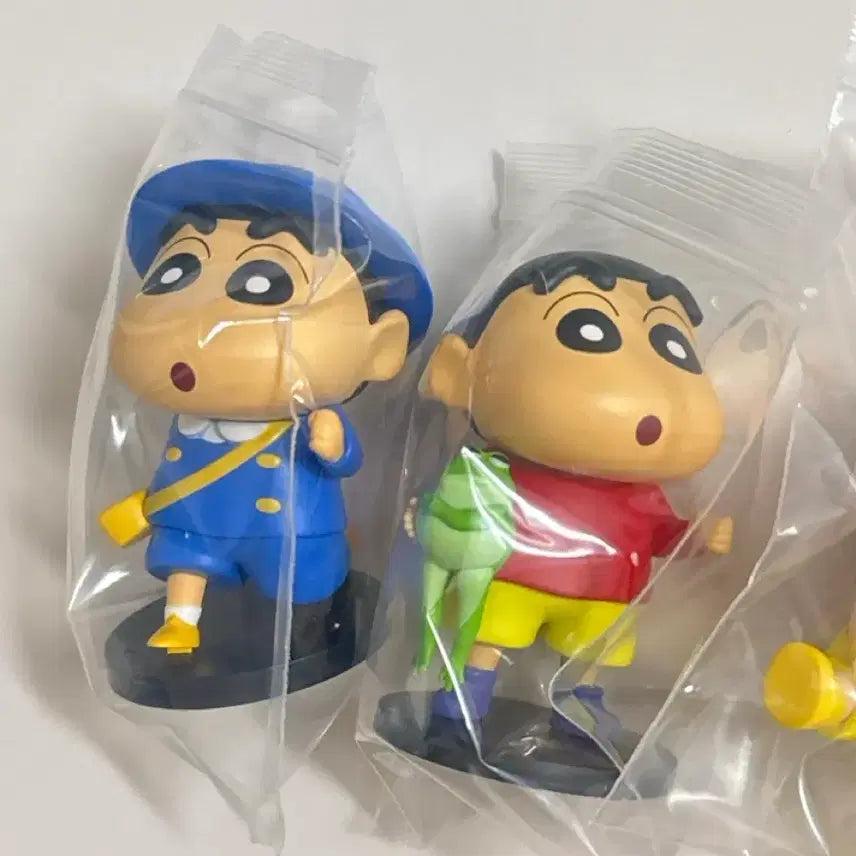 [BUNJANG] Crayon Shin-chan Figure Bundle Set / 짱구 피규어 4종 일괄