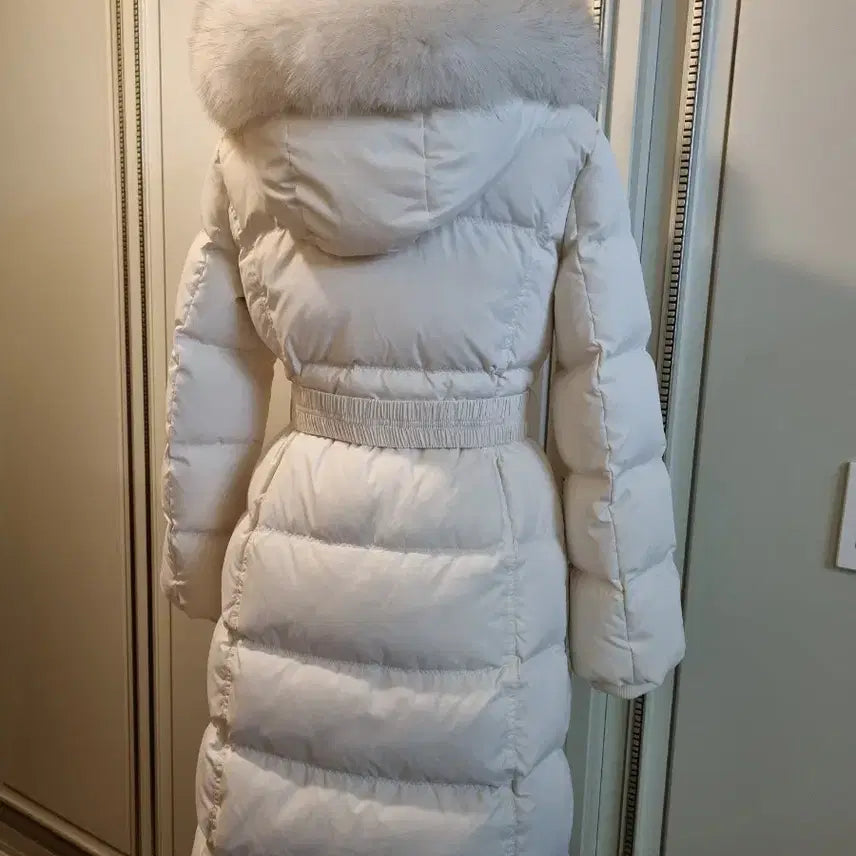 [BUNJANG] NICE CLAUP Saga Fox Fur Padding Jacket / 새상품)나이스크랍 사가폭스퍼패딩