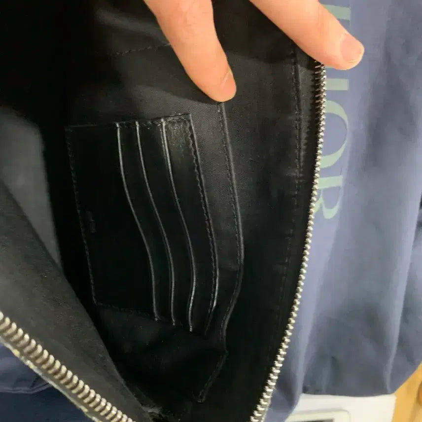 [BUNJANG] Dior Oblique Jacquard A4 Clutch / 디올 오블리크 자카드 A4