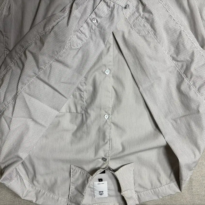[BUNJANG] Polytelu Stripe Shirt / 폴리테루 스트라이프 셔츠 3