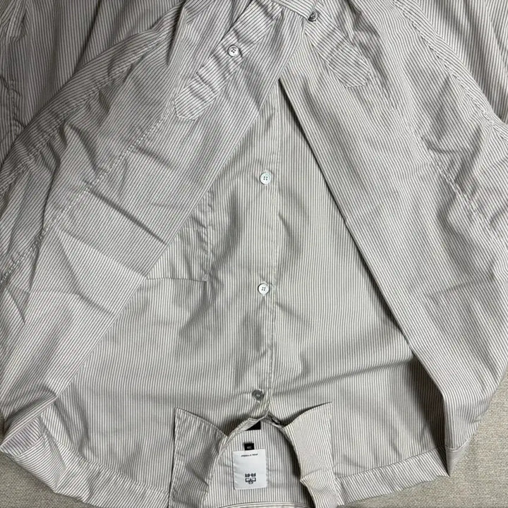 [BUNJANG] Polytelu Stripe Shirt / 폴리테루 스트라이프 셔츠 3