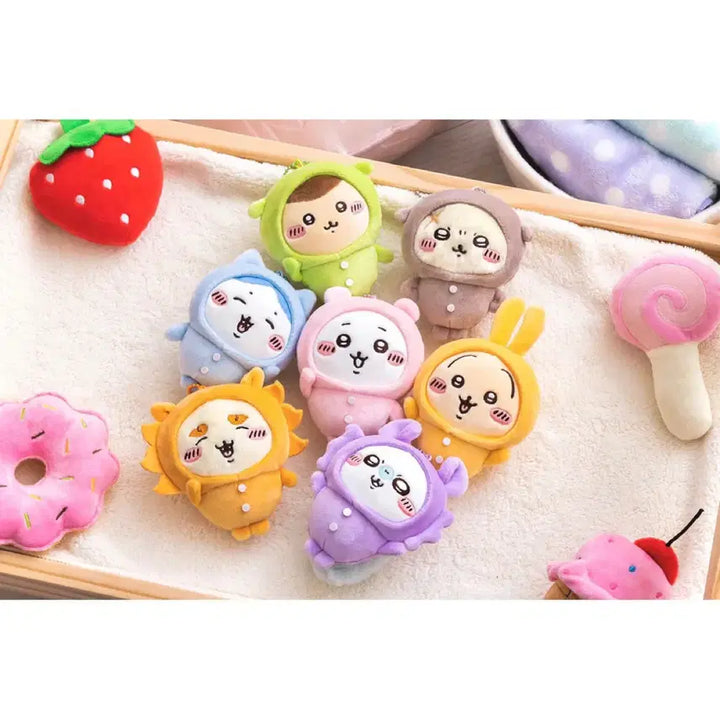 [BUNJANG] Chiikawa Hachiware Pajama Mascot Keyring / 치이카와 파자마를 입은 하치와레 인형 마스코트 키링