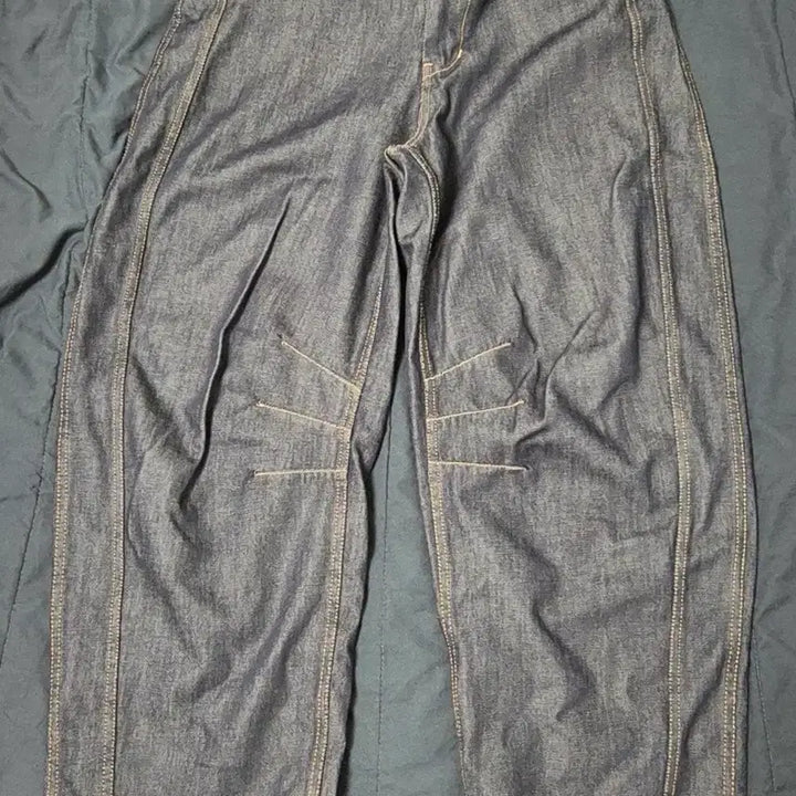[SOLD OUT] 9999아카이브 Technical Curved Denim Jeans