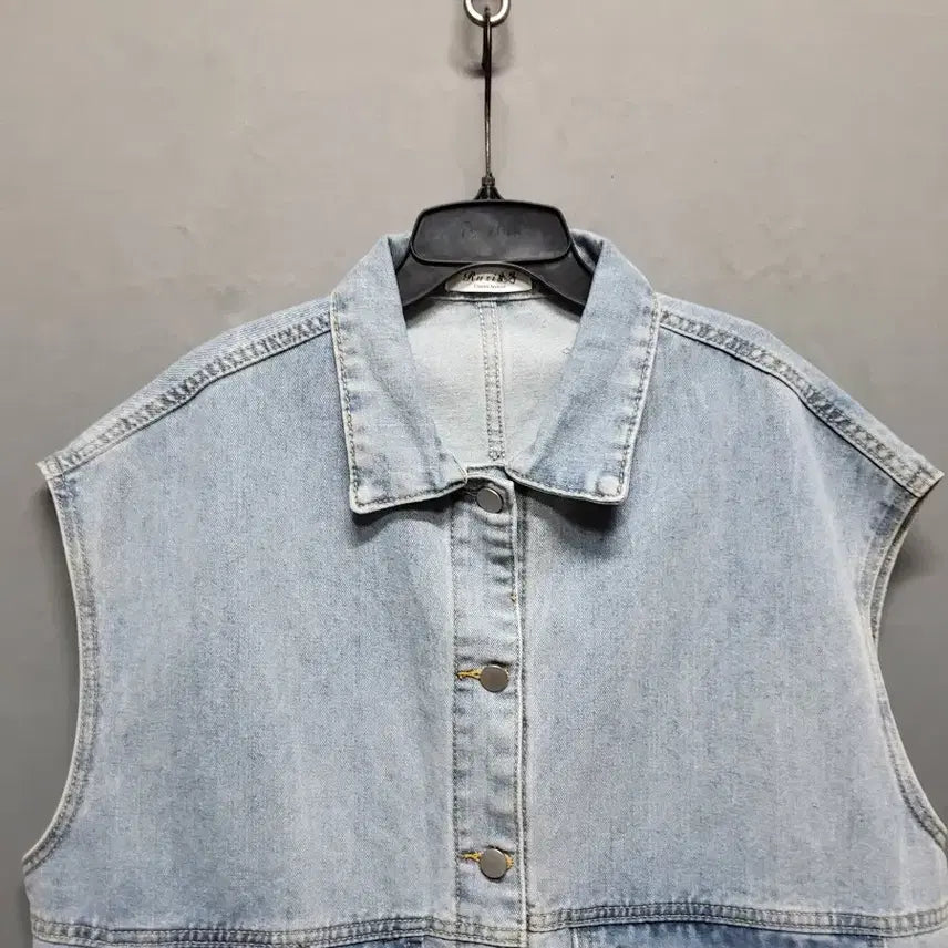 [SOLD OUT] 오버핏 데님 조끼 (빅싸이즈 가능)