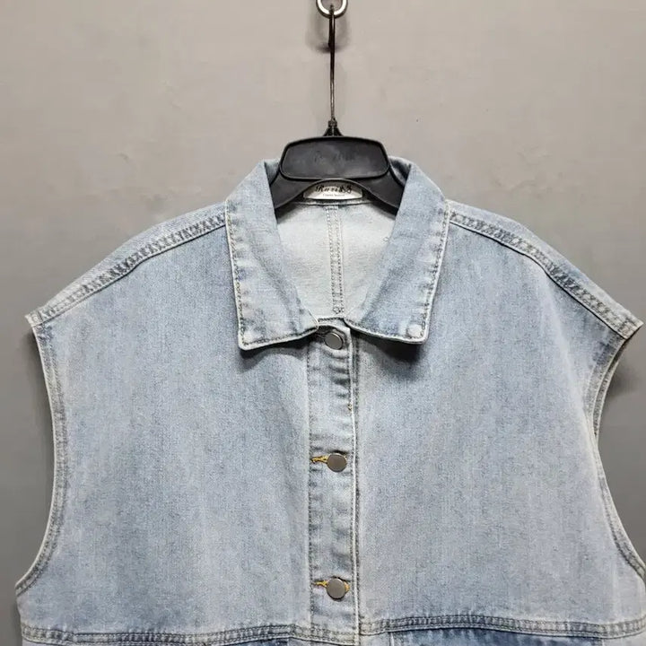 [SOLD OUT] 오버핏 데님 조끼 (빅싸이즈 가능)