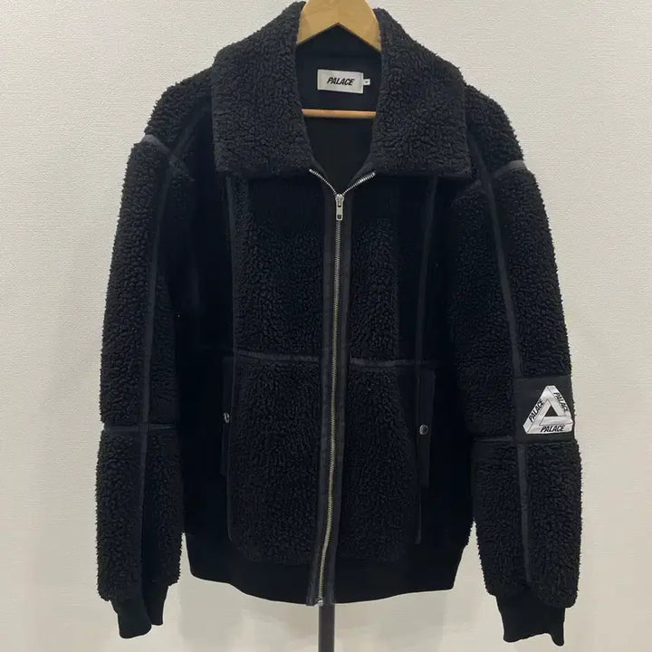 [BUNJANG] Palace Fleece Jacket (Black) M / 팔라스 블랙 뽀글이 플리스 자켓