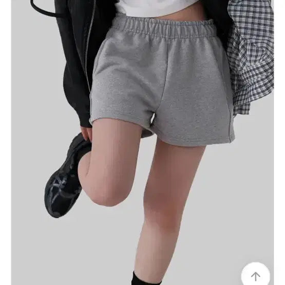[SOLD OUT] 어텀 절개스웻쇼츠